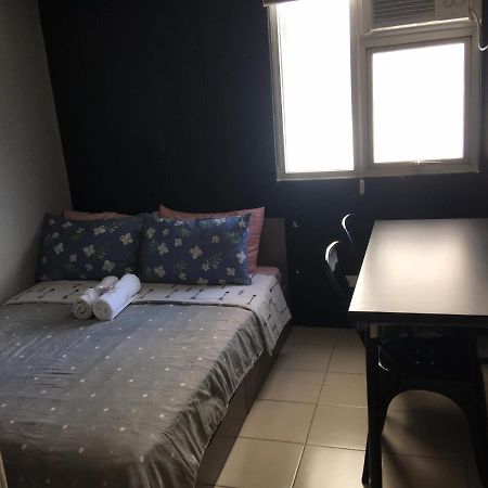 Ronz Deca Hills Aparthotel Mandaluyong Exterior photo